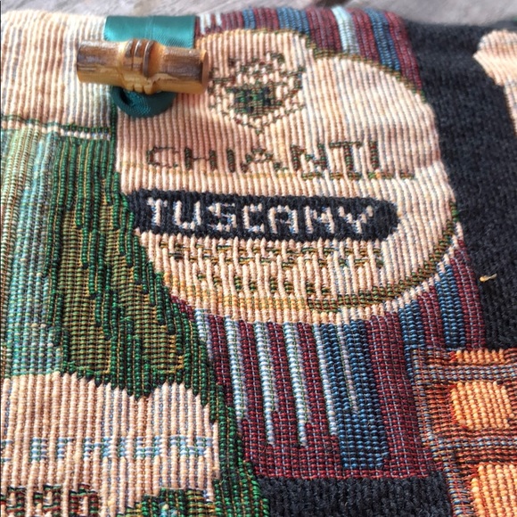 Small Picnic Size Cheese Board - w/carrying case. - Picture 3 of 3